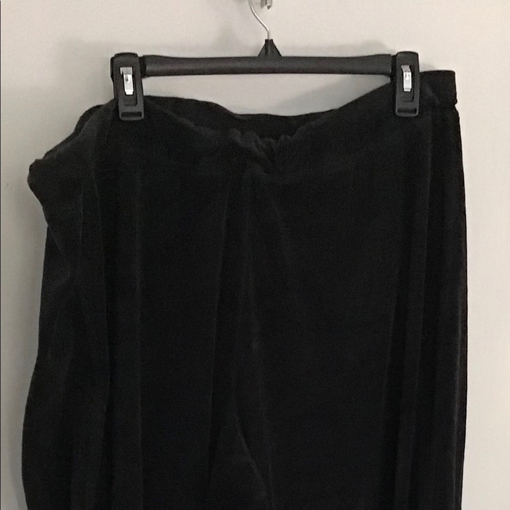 Black joggers